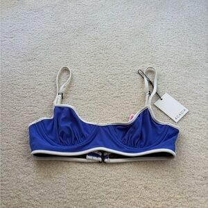 Acacia Sapphire Sadie Piped Ribbed Top.
New with tags!